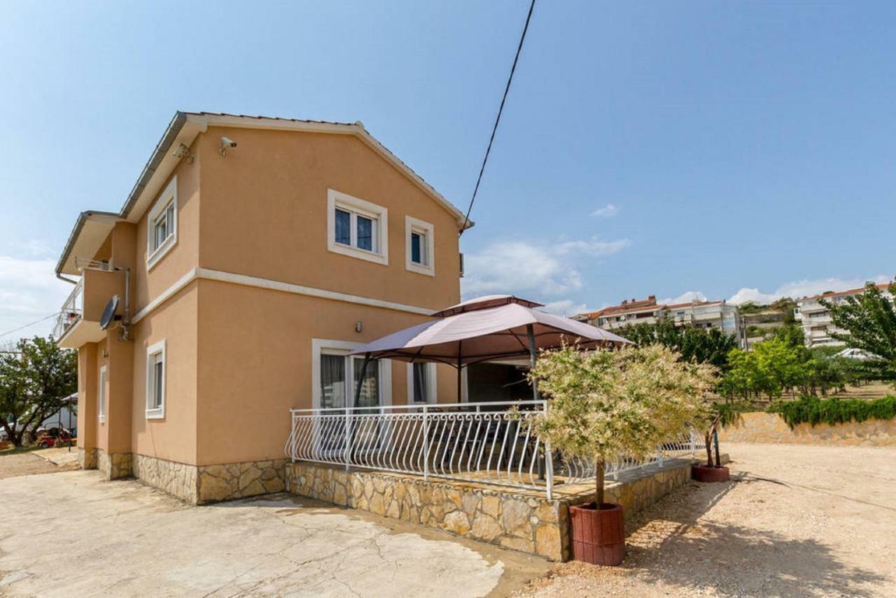 Apartment Nika